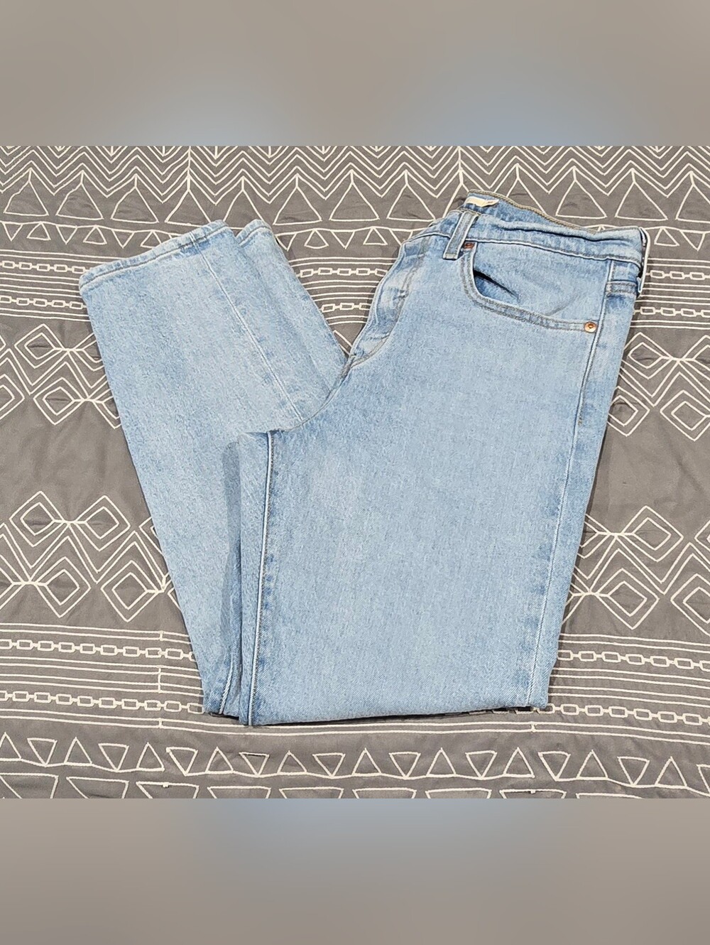 Levis Women's Wedgie Straight Leg Jeans Size 30